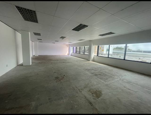 171M² OFFICE TO LET IN KILLARNEY